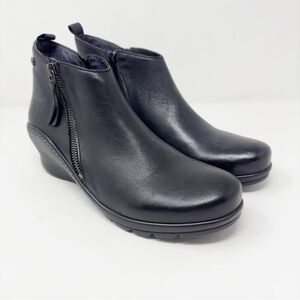 Wolky Wedge Leather Ankle Boots